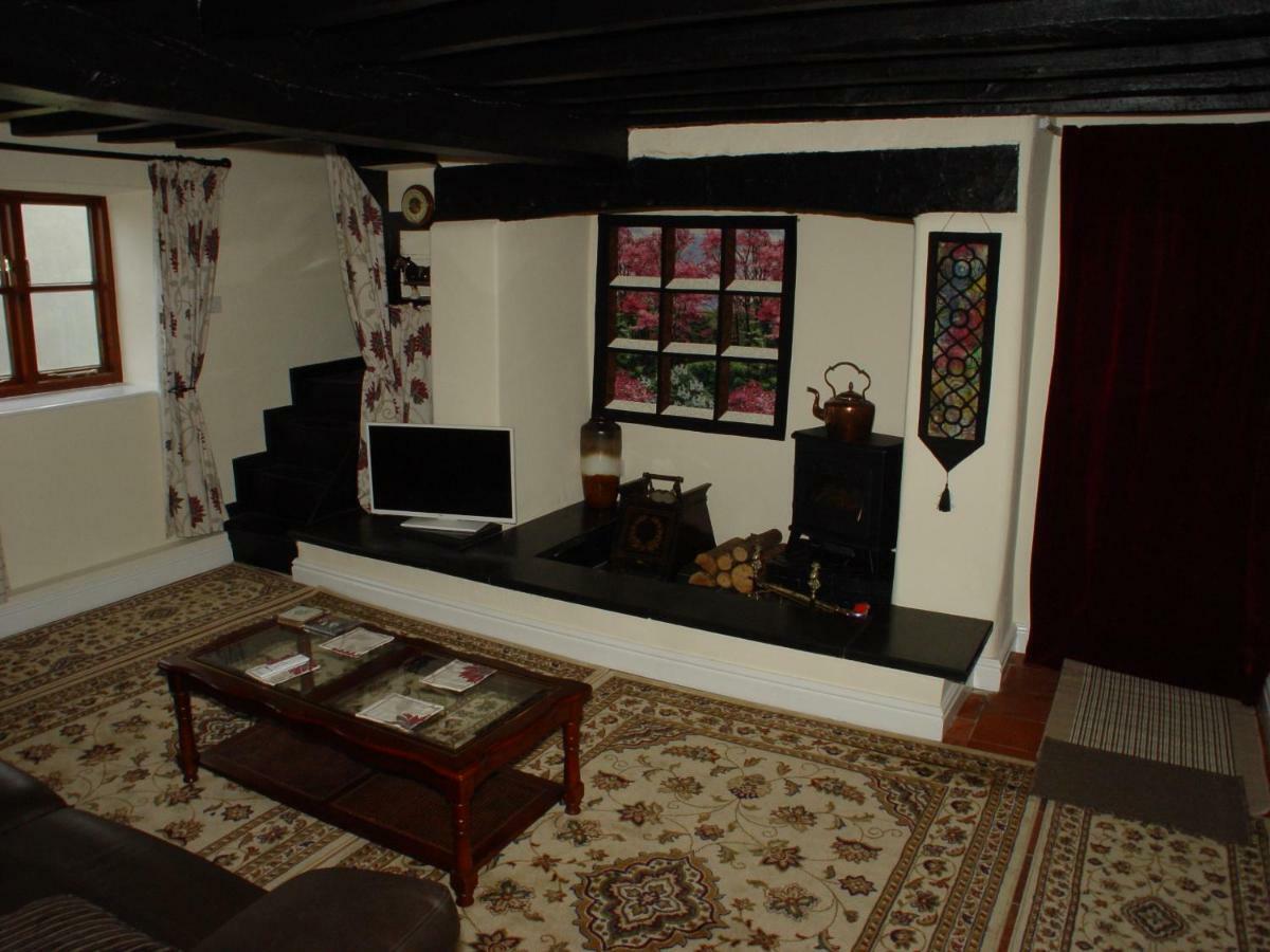 Glencoed B&B Wrexham Exteriör bild